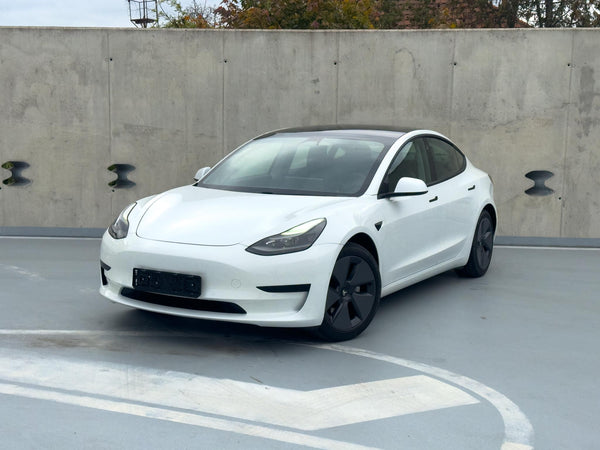 Tesla Model 3 SR+ refresh